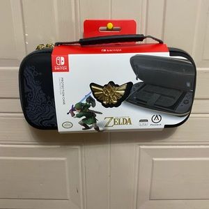- Brand New  Zelda Nintendo Switch Case Protector.
